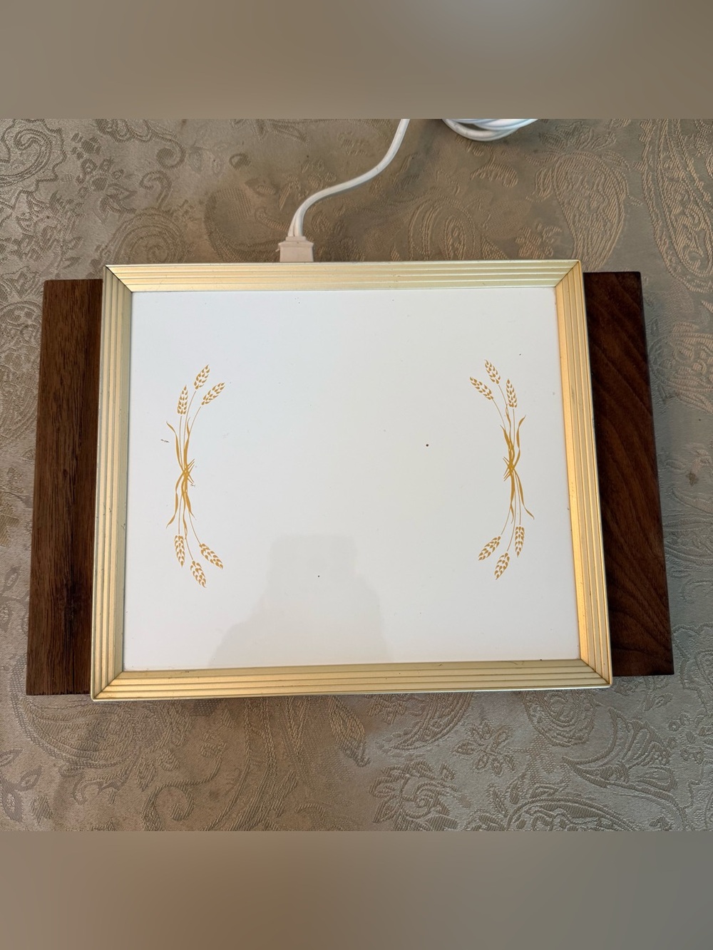 Cornwall Electric Tray w/ Mustard Yellow Wheat Design & Wooden Handles -Working